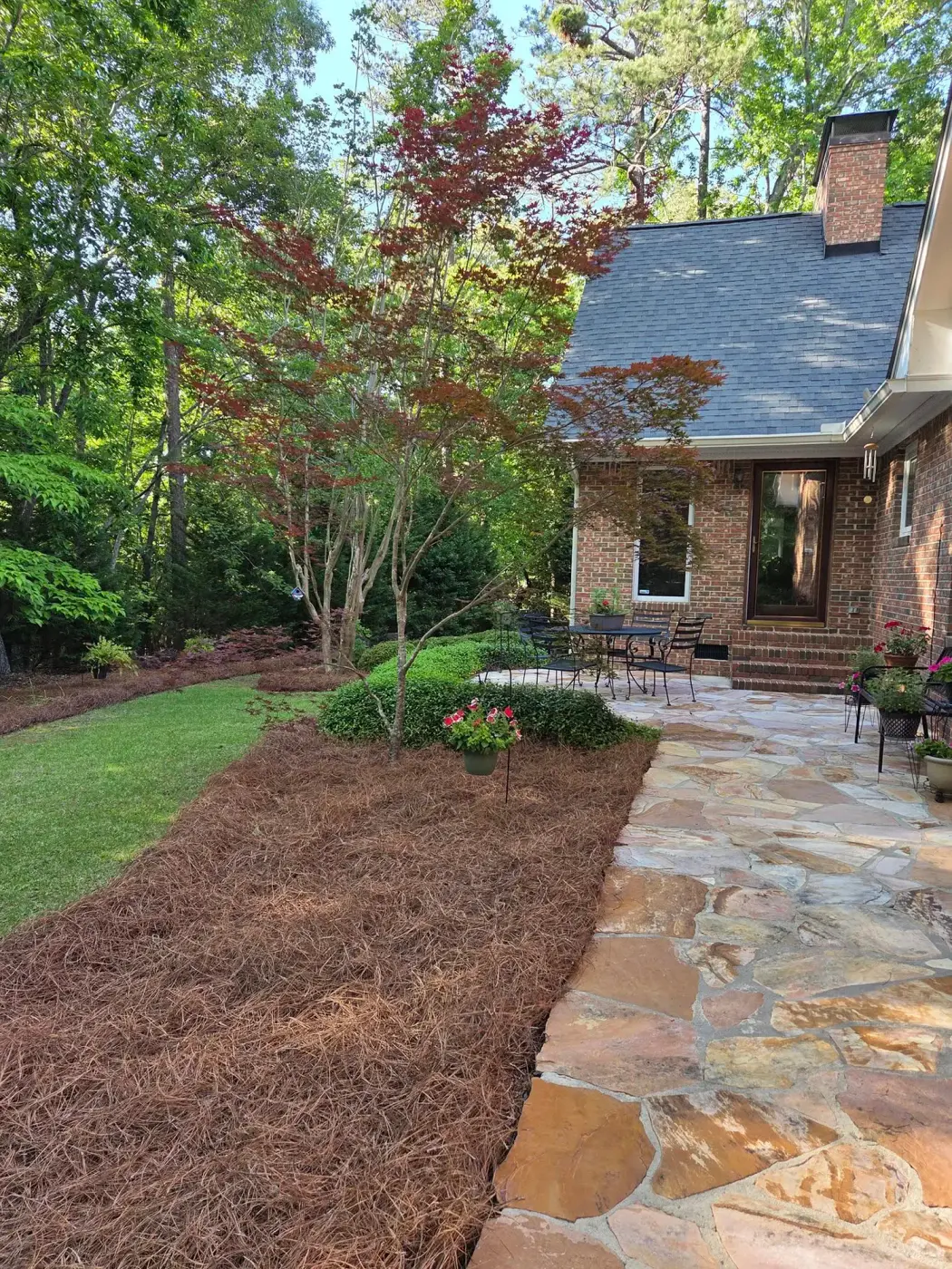 residential Lawn Maintenance